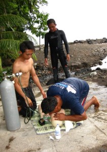 CPR training in Murex Manado for boat staff and dive crew