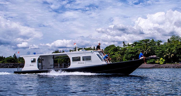 Murex-Boat-Manado-Bay